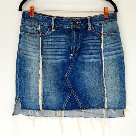 PAIGE Chiara Fray Hem Blue Denim Skirt Size 29 - Picture 4 of 11